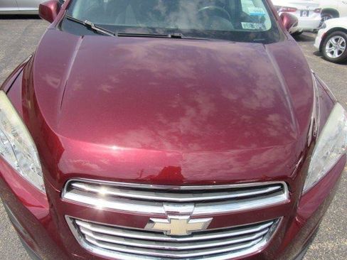 Used 2016 Chevrolet Trax LS FWD image 3