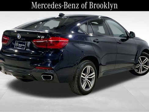 Used 2019 BMW X6 xDrive35i w/ M Sport Package image 12