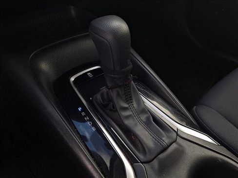 Used 2023 Toyota Corolla LE image 14