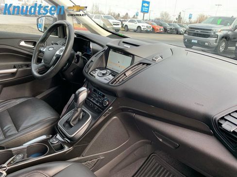 Used 2017 Ford C-MAX Energi Titanium w/ Interior Protection Package image 12