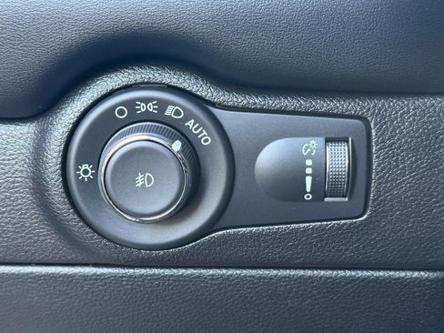 Used 2021 Dodge Durango Citadel image 22