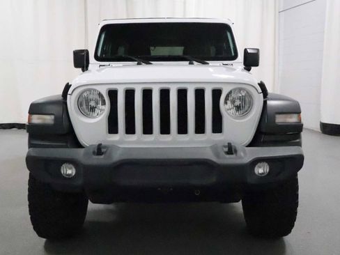 Used 2018 Jeep Wrangler Unlimited Sport S AWD/4WD image 13