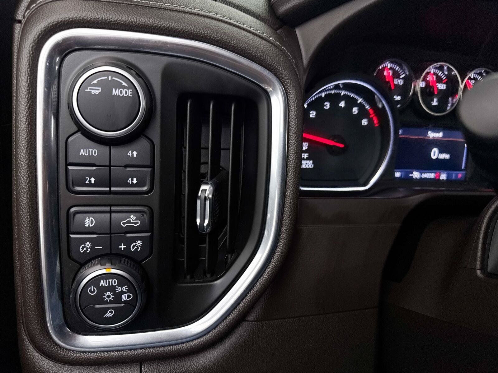 Used 2020 Chevrolet Silverado 1500 LTZ w/ LTZ Plus Package AWD/4WD image 9