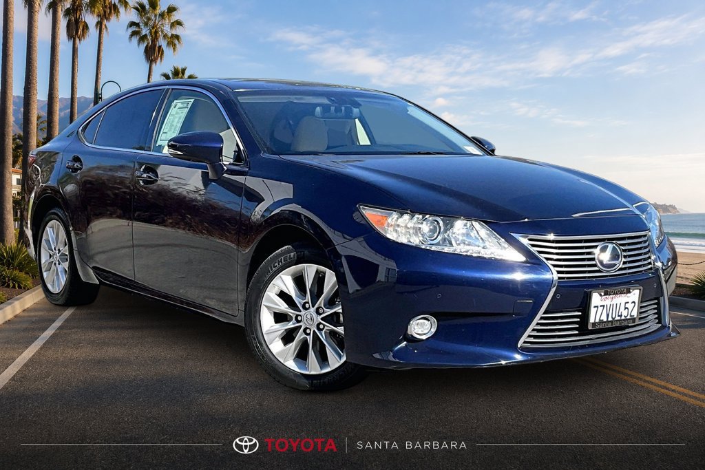 Used 2015 Lexus ES 300h w/ Navigation System Package FWD image 1