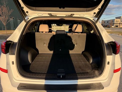 Used 2021 Hyundai Tucson Ultimate image 11