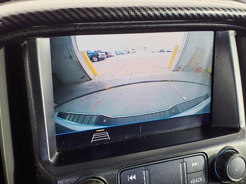 Used 2021 Chevrolet Colorado LT w/ Fleet Safety Package image 24