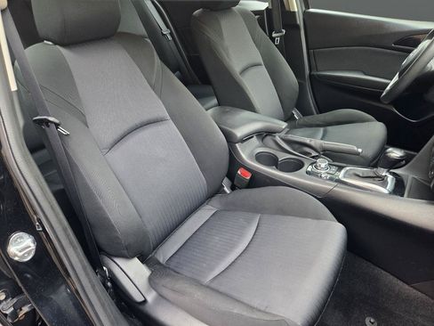 Used 2015 MAZDA MAZDA3 i Sport FWD image 16
