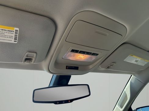 Used 2016 Chevrolet Colorado LT image 32