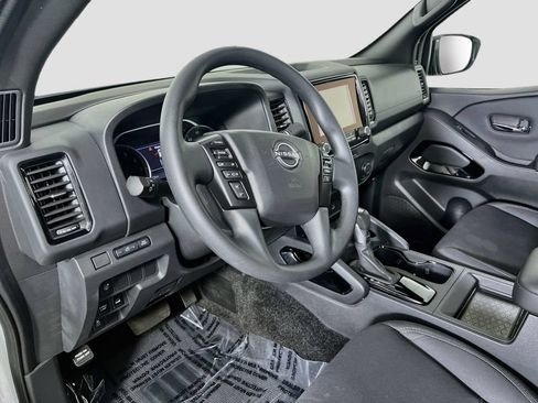Used 2023 Nissan Frontier SV w/ Midnight Edition Package AWD/4WD image 8