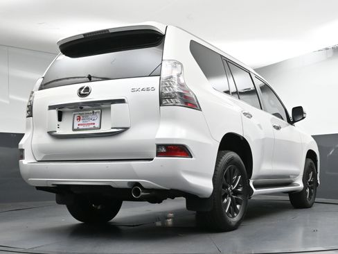 Used 2021 Lexus GX 460 Premium image 25