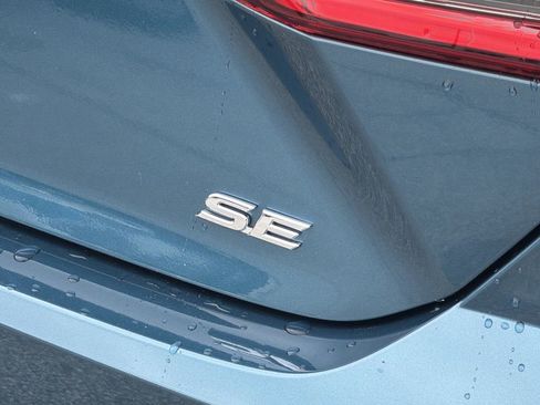 Used 2026 Toyota Camry SE FWD image 24