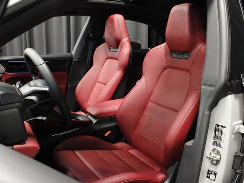New 2026 Porsche Macan GTS Electric AWD/4WD image 22