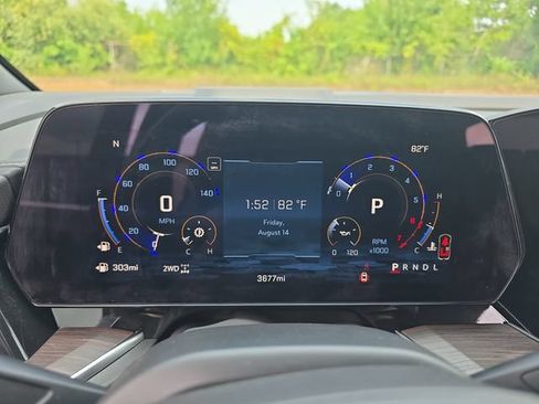 New 2026 Chevrolet Tahoe Premier w/ Sun And Tow Package AWD/4WD image 23