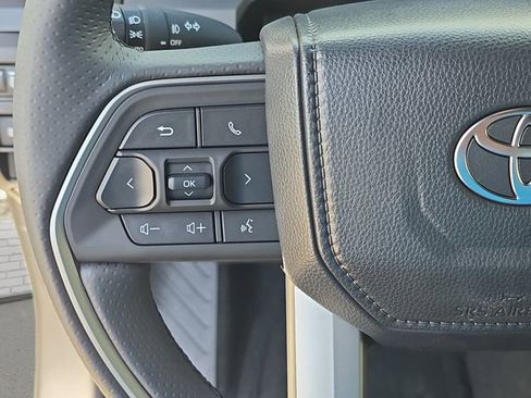 New 2026 Toyota 4Runner Limited AWD/4WD image 17