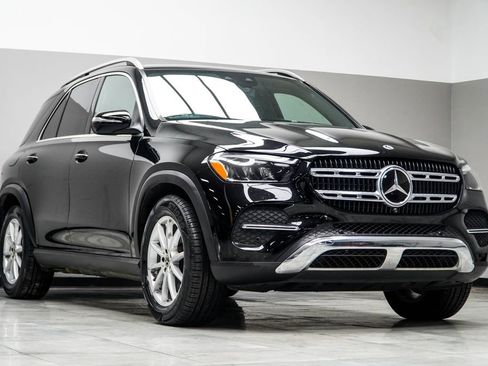Used 2025 Mercedes-Benz GLE 350 4MATIC image 4