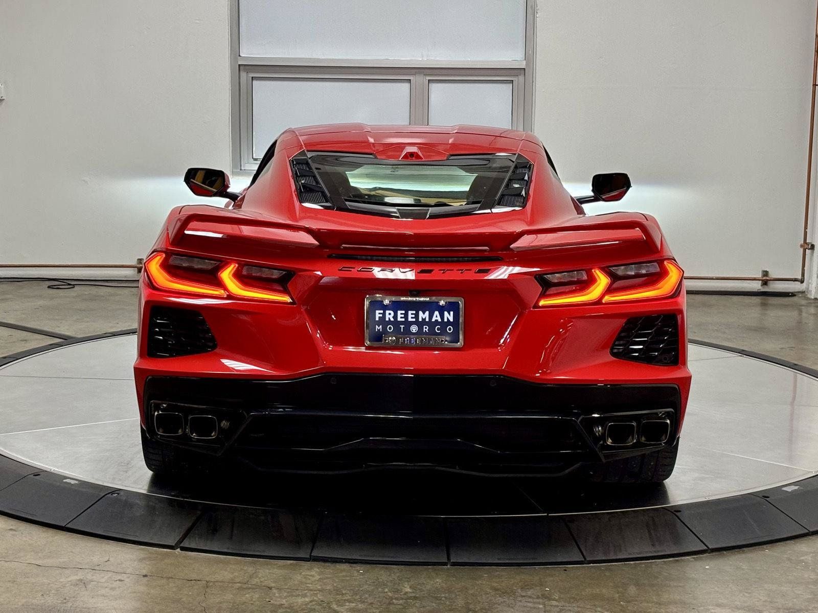 Used 2024 Chevrolet Corvette Stingray Premium Cpe w/ Z51 Performance Package RWD image 14