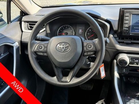 Used 2021 Toyota RAV4 LE w/ Carpet Mat Package (TMS) AWD/4WD image 14
