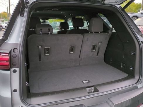 Certified 2023 Chevrolet Traverse LT AWD/4WD image 29