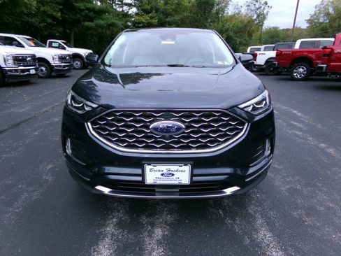 Certified 2022 Ford Edge Titanium w/ Equipment Group 301A AWD/4WD image 3
