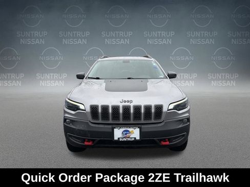 Used 2020 Jeep Cherokee Trailhawk w/ Cold Weather Group image 10