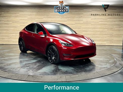Used 2024 Tesla Model Y Performance AWD/4WD image 1