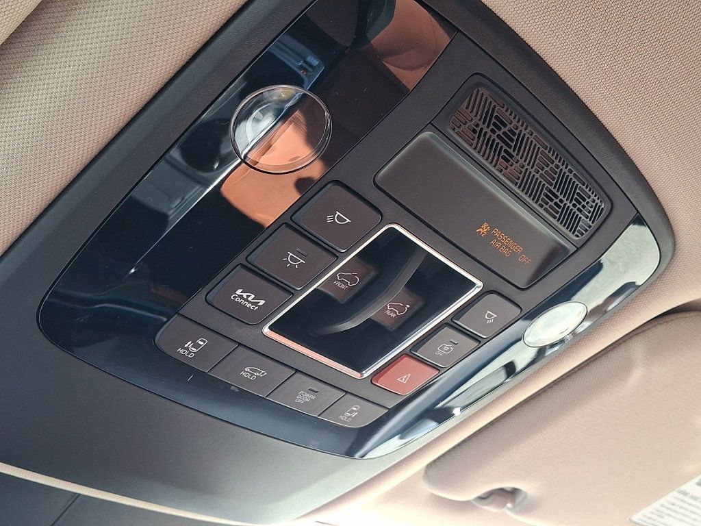 Used 2026 Kia Carnival SX Prestige FWD image 33