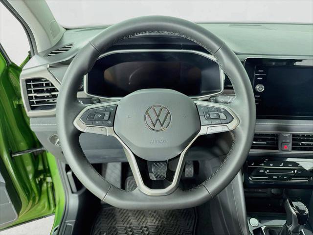 New 2027 Volkswagen Taos SE AWD/4WD image 11