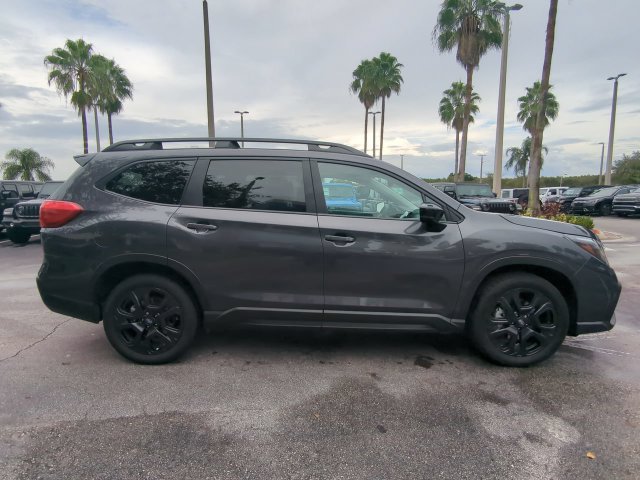 Used 2024 Subaru Ascent Onyx Edition Limited AWD/4WD image 4