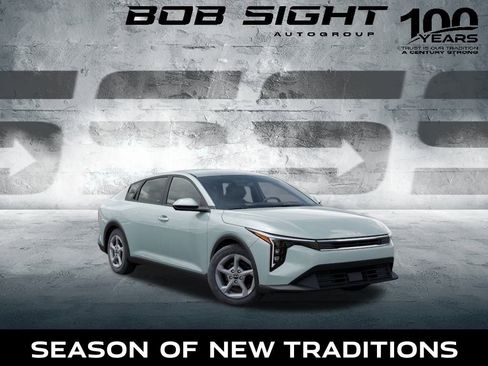 New 2025 Kia K4 LXS image 8