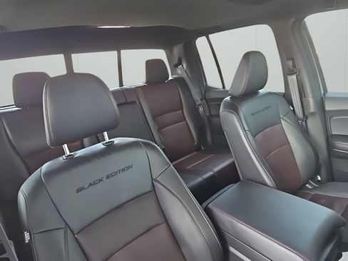 Used 2024 Honda Ridgeline Black Edition image 19