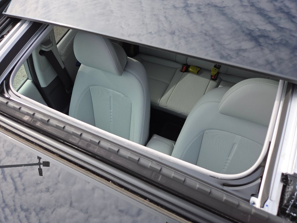 New 2027 Hyundai Kona Limited AWD/4WD image 4