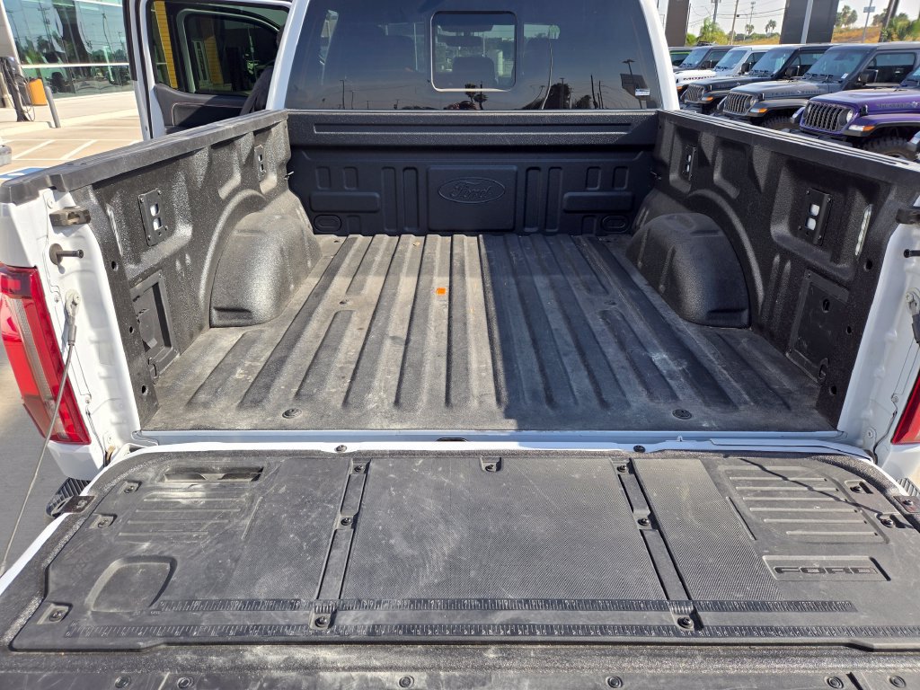 Used 2025 Ford F150 Raptor w/ Equipment Group 803A Raptor R AWD/4WD image 10