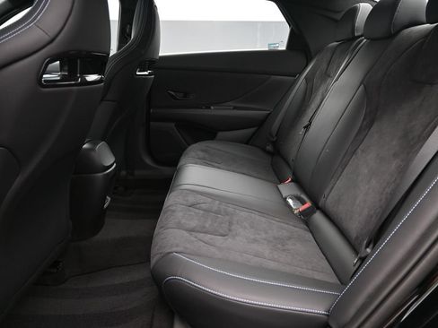 New 2026 Hyundai Elantra N FWD image 11