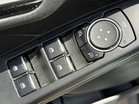 Used 2023 Ford Escape ST-Line FWD image 19