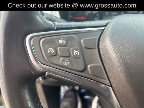 Used 2018 Chevrolet Equinox LT AWD/4WD image 11