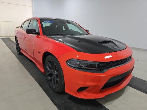 Used 2023 Dodge Charger R/T w/ Blacktop Package RWD image 2