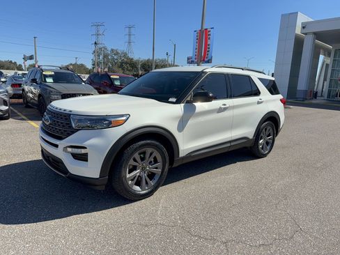 Certified 2023 Ford Explorer XLT w/ Equipment Group 202A RWD image 2