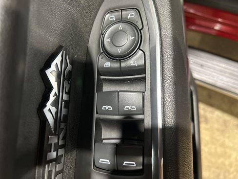 Used 2024 Chevrolet Silverado 1500 High Country AWD/4WD image 21