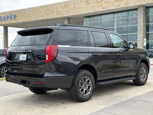 New 2026 Ford Expedition Active RWD image 15