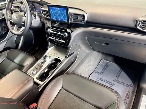 Used 2022 Ford Explorer ST-Line w/ Class IV Trailer Tow Package image 29