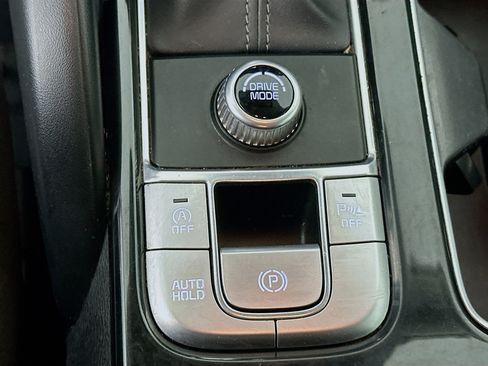 Used 2021 Kia Telluride LX image 25