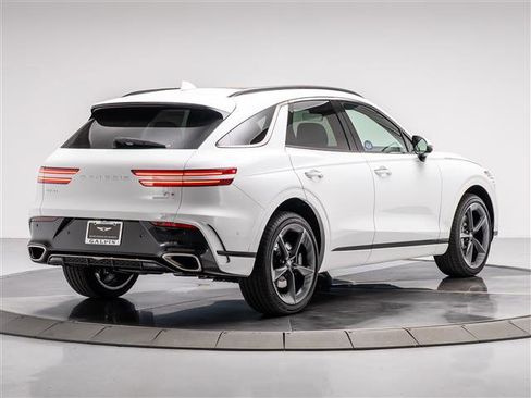 New 2026 Genesis GV70 2.5T Sport Prestige image 5