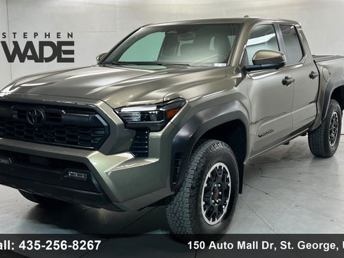 Used 2024 Toyota Tacoma TRD Off-Road AWD/4WD image 1