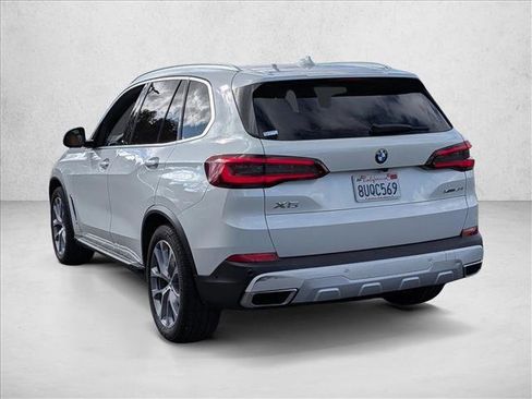 Used 2021 BMW X5 xDrive40i w/ Premium Package image 7