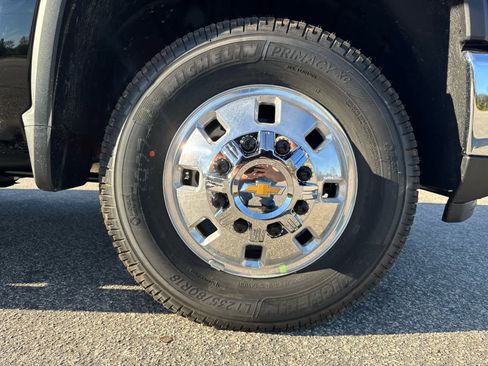 New 2026 Chevrolet Silverado 3500 LTZ w/ LTZ Convenience Package image 36