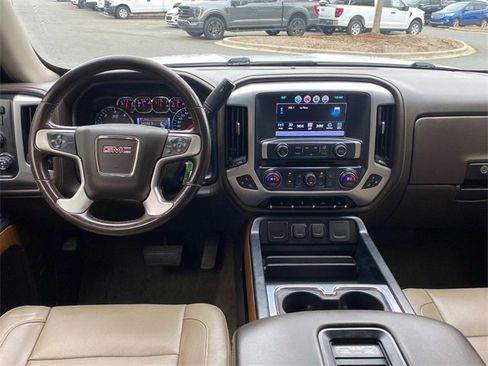 Used 2018 GMC Sierra 1500 SLT w/ SLT Premium Package image 8