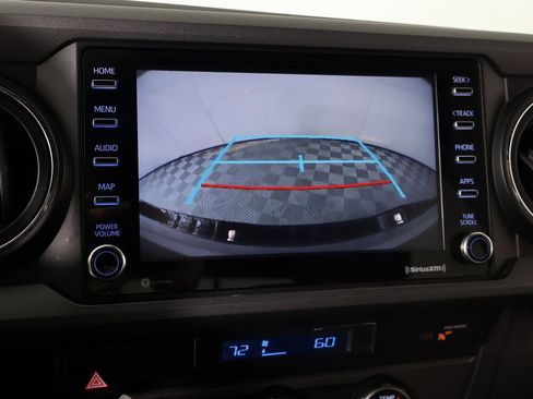 Used 2021 Toyota Tacoma TRD Off-Road image 6