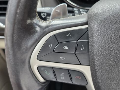 Used 2014 Jeep Grand Cherokee Overland image 26