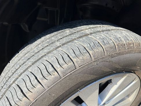 Used 2018 Subaru Outback 2.5i Premium image 24