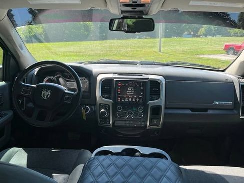 Used 2016 RAM 1500 Big Horn AWD/4WD image 11